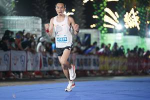 BIB: 40928
                            <button type="button" onclick="openModal(14041745)" class="btn btn-primary btn-sm float-right btn-popup" data-toggle="modal" data-target=".modal-high-quality">
                        <i class="fas fa-shopping-cart"></i> Add to Cart
                    </button>
                                            <button type="button" onclick="isThisMe(14041745, true)" class="btn btn-success btn-sm float-right btn-popup btn-isme hidden" data-toggle="tooltip" data-placement="bottom" title="นี่คือรูปของคุณใช่ไหม คลิกที่นี่เพื่อเอาเข้าอัลบั้ม">
                        <i class="fas fa-plus"></i> Add to album
                    </button>
                    <button type="button" onclick="isThisMe(14041745, false)" class="btn btn-warning btn-sm float-right btn-popup btn-isnotme hidden">
                        <i class="fas fa-ban"></i> Remove from album
                    </button>