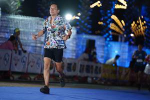 BIB: 995
                            <button type="button" onclick="openModal(14265551)" class="btn btn-primary btn-sm float-right btn-popup" data-toggle="modal" data-target=".modal-high-quality">
                        <i class="fas fa-shopping-cart"></i> Add to Cart
                    </button>
                                            <button type="button" onclick="isThisMe(14265551, true)" class="btn btn-success btn-sm float-right btn-popup btn-isme hidden" data-toggle="tooltip" data-placement="bottom" title="นี่คือรูปของคุณใช่ไหม คลิกที่นี่เพื่อเอาเข้าอัลบั้ม">
                        <i class="fas fa-plus"></i> Add to album
                    </button>
                    <button type="button" onclick="isThisMe(14265551, false)" class="btn btn-warning btn-sm float-right btn-popup btn-isnotme hidden">
                        <i class="fas fa-ban"></i> Remove from album
                    </button>