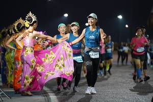 BIB: 43247, 303
                            <button type="button" onclick="openModal(13902871)" class="btn btn-primary btn-sm float-right btn-popup" data-toggle="modal" data-target=".modal-high-quality">
                        <i class="fas fa-shopping-cart"></i> Add to Cart
                    </button>
                                            <button type="button" onclick="isThisMe(13902871, true)" class="btn btn-success btn-sm float-right btn-popup btn-isme hidden" data-toggle="tooltip" data-placement="bottom" title="นี่คือรูปของคุณใช่ไหม คลิกที่นี่เพื่อเอาเข้าอัลบั้ม">
                        <i class="fas fa-plus"></i> Add to album
                    </button>
                    <button type="button" onclick="isThisMe(13902871, false)" class="btn btn-warning btn-sm float-right btn-popup btn-isnotme hidden">
                        <i class="fas fa-ban"></i> Remove from album
                    </button>