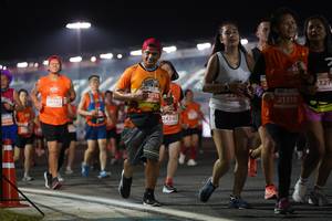 BIB: 2327, 1518, 21319, 2102, 24243
                            <button type="button" onclick="openModal(13866357)" class="btn btn-primary btn-sm float-right btn-popup" data-toggle="modal" data-target=".modal-high-quality">
                        <i class="fas fa-shopping-cart"></i> Add to Cart
                    </button>
                                            <button type="button" onclick="isThisMe(13866357, true)" class="btn btn-success btn-sm float-right btn-popup btn-isme hidden" data-toggle="tooltip" data-placement="bottom" title="นี่คือรูปของคุณใช่ไหม คลิกที่นี่เพื่อเอาเข้าอัลบั้ม">
                        <i class="fas fa-plus"></i> Add to album
                    </button>
                    <button type="button" onclick="isThisMe(13866357, false)" class="btn btn-warning btn-sm float-right btn-popup btn-isnotme hidden">
                        <i class="fas fa-ban"></i> Remove from album
                    </button>