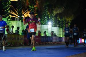 BIB: 015, 40088
                            <button type="button" onclick="openModal(14246925)" class="btn btn-primary btn-sm float-right btn-popup" data-toggle="modal" data-target=".modal-high-quality">
                        <i class="fas fa-shopping-cart"></i> Add to Cart
                    </button>
                                            <button type="button" onclick="isThisMe(14246925, true)" class="btn btn-success btn-sm float-right btn-popup btn-isme hidden" data-toggle="tooltip" data-placement="bottom" title="นี่คือรูปของคุณใช่ไหม คลิกที่นี่เพื่อเอาเข้าอัลบั้ม">
                        <i class="fas fa-plus"></i> Add to album
                    </button>
                    <button type="button" onclick="isThisMe(14246925, false)" class="btn btn-warning btn-sm float-right btn-popup btn-isnotme hidden">
                        <i class="fas fa-ban"></i> Remove from album
                    </button>