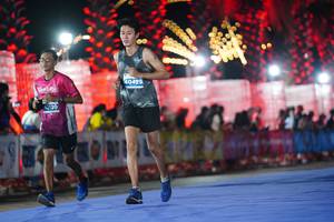 BIB: 40429, 42120
                            <button type="button" onclick="openModal(14123290)" class="btn btn-primary btn-sm float-right btn-popup" data-toggle="modal" data-target=".modal-high-quality">
                        <i class="fas fa-shopping-cart"></i> Add to Cart
                    </button>
                                            <button type="button" onclick="isThisMe(14123290, true)" class="btn btn-success btn-sm float-right btn-popup btn-isme hidden" data-toggle="tooltip" data-placement="bottom" title="นี่คือรูปของคุณใช่ไหม คลิกที่นี่เพื่อเอาเข้าอัลบั้ม">
                        <i class="fas fa-plus"></i> Add to album
                    </button>
                    <button type="button" onclick="isThisMe(14123290, false)" class="btn btn-warning btn-sm float-right btn-popup btn-isnotme hidden">
                        <i class="fas fa-ban"></i> Remove from album
                    </button>