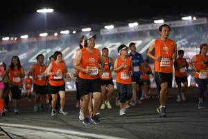 BIB: 6680, 592, 237, 2875
                            <button type="button" onclick="openModal(13982625)" class="btn btn-primary btn-sm float-right btn-popup" data-toggle="modal" data-target=".modal-high-quality">
                        <i class="fas fa-shopping-cart"></i> Add to Cart
                    </button>
                                            <button type="button" onclick="isThisMe(13982625, true)" class="btn btn-success btn-sm float-right btn-popup btn-isme hidden" data-toggle="tooltip" data-placement="bottom" title="นี่คือรูปของคุณใช่ไหม คลิกที่นี่เพื่อเอาเข้าอัลบั้ม">
                        <i class="fas fa-plus"></i> Add to album
                    </button>
                    <button type="button" onclick="isThisMe(13982625, false)" class="btn btn-warning btn-sm float-right btn-popup btn-isnotme hidden">
                        <i class="fas fa-ban"></i> Remove from album
                    </button>