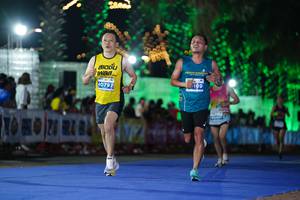 BIB: 109, 40797
                            <button type="button" onclick="openModal(14068829)" class="btn btn-primary btn-sm float-right btn-popup" data-toggle="modal" data-target=".modal-high-quality">
                        <i class="fas fa-shopping-cart"></i> Add to Cart
                    </button>
                                            <button type="button" onclick="isThisMe(14068829, true)" class="btn btn-success btn-sm float-right btn-popup btn-isme hidden" data-toggle="tooltip" data-placement="bottom" title="นี่คือรูปของคุณใช่ไหม คลิกที่นี่เพื่อเอาเข้าอัลบั้ม">
                        <i class="fas fa-plus"></i> Add to album
                    </button>
                    <button type="button" onclick="isThisMe(14068829, false)" class="btn btn-warning btn-sm float-right btn-popup btn-isnotme hidden">
                        <i class="fas fa-ban"></i> Remove from album
                    </button>