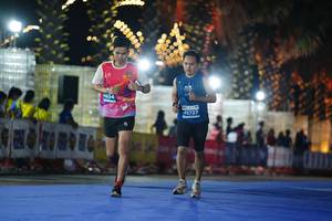 BIB: 1654, 45727
                            <button type="button" onclick="openModal(14177573)" class="btn btn-primary btn-sm float-right btn-popup" data-toggle="modal" data-target=".modal-high-quality">
                        <i class="fas fa-shopping-cart"></i> Add to Cart
                    </button>
                                            <button type="button" onclick="isThisMe(14177573, true)" class="btn btn-success btn-sm float-right btn-popup btn-isme hidden" data-toggle="tooltip" data-placement="bottom" title="นี่คือรูปของคุณใช่ไหม คลิกที่นี่เพื่อเอาเข้าอัลบั้ม">
                        <i class="fas fa-plus"></i> Add to album
                    </button>
                    <button type="button" onclick="isThisMe(14177573, false)" class="btn btn-warning btn-sm float-right btn-popup btn-isnotme hidden">
                        <i class="fas fa-ban"></i> Remove from album
                    </button>