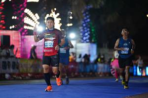 BIB: 95077, 197
                            <button type="button" onclick="openModal(14245251)" class="btn btn-primary btn-sm float-right btn-popup" data-toggle="modal" data-target=".modal-high-quality">
                        <i class="fas fa-shopping-cart"></i> Add to Cart
                    </button>
                                            <button type="button" onclick="isThisMe(14245251, true)" class="btn btn-success btn-sm float-right btn-popup btn-isme hidden" data-toggle="tooltip" data-placement="bottom" title="นี่คือรูปของคุณใช่ไหม คลิกที่นี่เพื่อเอาเข้าอัลบั้ม">
                        <i class="fas fa-plus"></i> Add to album
                    </button>
                    <button type="button" onclick="isThisMe(14245251, false)" class="btn btn-warning btn-sm float-right btn-popup btn-isnotme hidden">
                        <i class="fas fa-ban"></i> Remove from album
                    </button>