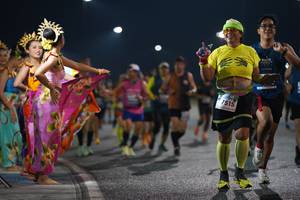 BIB: 1515
                            <button type="button" onclick="openModal(13896943)" class="btn btn-primary btn-sm float-right btn-popup" data-toggle="modal" data-target=".modal-high-quality">
                        <i class="fas fa-shopping-cart"></i> Add to Cart
                    </button>
                                            <button type="button" onclick="isThisMe(13896943, true)" class="btn btn-success btn-sm float-right btn-popup btn-isme hidden" data-toggle="tooltip" data-placement="bottom" title="นี่คือรูปของคุณใช่ไหม คลิกที่นี่เพื่อเอาเข้าอัลบั้ม">
                        <i class="fas fa-plus"></i> Add to album
                    </button>
                    <button type="button" onclick="isThisMe(13896943, false)" class="btn btn-warning btn-sm float-right btn-popup btn-isnotme hidden">
                        <i class="fas fa-ban"></i> Remove from album
                    </button>