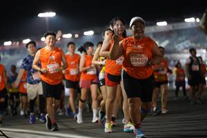 BIB: 291, 29405
                            <button type="button" onclick="openModal(13942614)" class="btn btn-primary btn-sm float-right btn-popup" data-toggle="modal" data-target=".modal-high-quality">
                        <i class="fas fa-shopping-cart"></i> Add to Cart
                    </button>
                                            <button type="button" onclick="isThisMe(13942614, true)" class="btn btn-success btn-sm float-right btn-popup btn-isme hidden" data-toggle="tooltip" data-placement="bottom" title="นี่คือรูปของคุณใช่ไหม คลิกที่นี่เพื่อเอาเข้าอัลบั้ม">
                        <i class="fas fa-plus"></i> Add to album
                    </button>
                    <button type="button" onclick="isThisMe(13942614, false)" class="btn btn-warning btn-sm float-right btn-popup btn-isnotme hidden">
                        <i class="fas fa-ban"></i> Remove from album
                    </button>