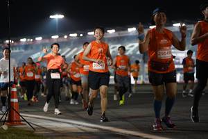 BIB: 29549, 29041
                            <button type="button" onclick="openModal(13863443)" class="btn btn-primary btn-sm float-right btn-popup" data-toggle="modal" data-target=".modal-high-quality">
                        <i class="fas fa-shopping-cart"></i> Add to Cart
                    </button>
                                            <button type="button" onclick="isThisMe(13863443, true)" class="btn btn-success btn-sm float-right btn-popup btn-isme hidden" data-toggle="tooltip" data-placement="bottom" title="นี่คือรูปของคุณใช่ไหม คลิกที่นี่เพื่อเอาเข้าอัลบั้ม">
                        <i class="fas fa-plus"></i> Add to album
                    </button>
                    <button type="button" onclick="isThisMe(13863443, false)" class="btn btn-warning btn-sm float-right btn-popup btn-isnotme hidden">
                        <i class="fas fa-ban"></i> Remove from album
                    </button>