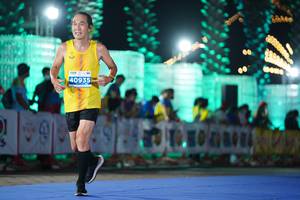 BIB: 40935
                            <button type="button" onclick="openModal(14204976)" class="btn btn-primary btn-sm float-right btn-popup" data-toggle="modal" data-target=".modal-high-quality">
                        <i class="fas fa-shopping-cart"></i> Add to Cart
                    </button>
                                            <button type="button" onclick="isThisMe(14204976, true)" class="btn btn-success btn-sm float-right btn-popup btn-isme hidden" data-toggle="tooltip" data-placement="bottom" title="นี่คือรูปของคุณใช่ไหม คลิกที่นี่เพื่อเอาเข้าอัลบั้ม">
                        <i class="fas fa-plus"></i> Add to album
                    </button>
                    <button type="button" onclick="isThisMe(14204976, false)" class="btn btn-warning btn-sm float-right btn-popup btn-isnotme hidden">
                        <i class="fas fa-ban"></i> Remove from album
                    </button>