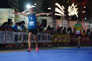 BIB: 41270
                            <button type="button" onclick="openModal(14114560)" class="btn btn-primary btn-sm float-right btn-popup" data-toggle="modal" data-target=".modal-high-quality">
                        <i class="fas fa-shopping-cart"></i> Add to Cart
                    </button>
                                            <button type="button" onclick="isThisMe(14114560, true)" class="btn btn-success btn-sm float-right btn-popup btn-isme hidden" data-toggle="tooltip" data-placement="bottom" title="นี่คือรูปของคุณใช่ไหม คลิกที่นี่เพื่อเอาเข้าอัลบั้ม">
                        <i class="fas fa-plus"></i> Add to album
                    </button>
                    <button type="button" onclick="isThisMe(14114560, false)" class="btn btn-warning btn-sm float-right btn-popup btn-isnotme hidden">
                        <i class="fas fa-ban"></i> Remove from album
                    </button>