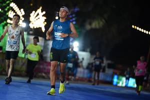 BIB: 4518
                            <button type="button" onclick="openModal(14122745)" class="btn btn-primary btn-sm float-right btn-popup" data-toggle="modal" data-target=".modal-high-quality">
                        <i class="fas fa-shopping-cart"></i> Add to Cart
                    </button>
                                            <button type="button" onclick="isThisMe(14122745, true)" class="btn btn-success btn-sm float-right btn-popup btn-isme hidden" data-toggle="tooltip" data-placement="bottom" title="นี่คือรูปของคุณใช่ไหม คลิกที่นี่เพื่อเอาเข้าอัลบั้ม">
                        <i class="fas fa-plus"></i> Add to album
                    </button>
                    <button type="button" onclick="isThisMe(14122745, false)" class="btn btn-warning btn-sm float-right btn-popup btn-isnotme hidden">
                        <i class="fas fa-ban"></i> Remove from album
                    </button>