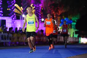 BIB: 41181
                            <button type="button" onclick="openModal(14061498)" class="btn btn-primary btn-sm float-right btn-popup" data-toggle="modal" data-target=".modal-high-quality">
                        <i class="fas fa-shopping-cart"></i> Add to Cart
                    </button>
                                            <button type="button" onclick="isThisMe(14061498, true)" class="btn btn-success btn-sm float-right btn-popup btn-isme hidden" data-toggle="tooltip" data-placement="bottom" title="นี่คือรูปของคุณใช่ไหม คลิกที่นี่เพื่อเอาเข้าอัลบั้ม">
                        <i class="fas fa-plus"></i> Add to album
                    </button>
                    <button type="button" onclick="isThisMe(14061498, false)" class="btn btn-warning btn-sm float-right btn-popup btn-isnotme hidden">
                        <i class="fas fa-ban"></i> Remove from album
                    </button>