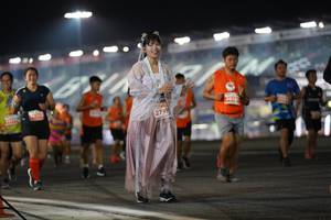 BIB: 27955
                            <button type="button" onclick="openModal(14012192)" class="btn btn-primary btn-sm float-right btn-popup" data-toggle="modal" data-target=".modal-high-quality">
                        <i class="fas fa-shopping-cart"></i> Add to Cart
                    </button>
                                            <button type="button" onclick="isThisMe(14012192, true)" class="btn btn-success btn-sm float-right btn-popup btn-isme hidden" data-toggle="tooltip" data-placement="bottom" title="นี่คือรูปของคุณใช่ไหม คลิกที่นี่เพื่อเอาเข้าอัลบั้ม">
                        <i class="fas fa-plus"></i> Add to album
                    </button>
                    <button type="button" onclick="isThisMe(14012192, false)" class="btn btn-warning btn-sm float-right btn-popup btn-isnotme hidden">
                        <i class="fas fa-ban"></i> Remove from album
                    </button>