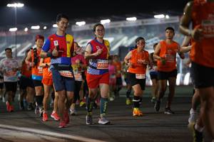 BIB: 352, 27060, 22050, 20198, 882, 291
                            <button type="button" onclick="openModal(14037721)" class="btn btn-primary btn-sm float-right btn-popup" data-toggle="modal" data-target=".modal-high-quality">
                        <i class="fas fa-shopping-cart"></i> Add to Cart
                    </button>
                                            <button type="button" onclick="isThisMe(14037721, true)" class="btn btn-success btn-sm float-right btn-popup btn-isme hidden" data-toggle="tooltip" data-placement="bottom" title="นี่คือรูปของคุณใช่ไหม คลิกที่นี่เพื่อเอาเข้าอัลบั้ม">
                        <i class="fas fa-plus"></i> Add to album
                    </button>
                    <button type="button" onclick="isThisMe(14037721, false)" class="btn btn-warning btn-sm float-right btn-popup btn-isnotme hidden">
                        <i class="fas fa-ban"></i> Remove from album
                    </button>