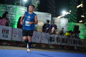 BIB: 410
                            <button type="button" onclick="openModal(14254101)" class="btn btn-primary btn-sm float-right btn-popup" data-toggle="modal" data-target=".modal-high-quality">
                        <i class="fas fa-shopping-cart"></i> Add to Cart
                    </button>
                                            <button type="button" onclick="isThisMe(14254101, true)" class="btn btn-success btn-sm float-right btn-popup btn-isme hidden" data-toggle="tooltip" data-placement="bottom" title="นี่คือรูปของคุณใช่ไหม คลิกที่นี่เพื่อเอาเข้าอัลบั้ม">
                        <i class="fas fa-plus"></i> Add to album
                    </button>
                    <button type="button" onclick="isThisMe(14254101, false)" class="btn btn-warning btn-sm float-right btn-popup btn-isnotme hidden">
                        <i class="fas fa-ban"></i> Remove from album
                    </button>