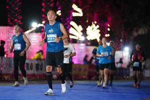 BIB: 4054
                            <button type="button" onclick="openModal(14224086)" class="btn btn-primary btn-sm float-right btn-popup" data-toggle="modal" data-target=".modal-high-quality">
                        <i class="fas fa-shopping-cart"></i> Add to Cart
                    </button>
                                            <button type="button" onclick="isThisMe(14224086, true)" class="btn btn-success btn-sm float-right btn-popup btn-isme hidden" data-toggle="tooltip" data-placement="bottom" title="นี่คือรูปของคุณใช่ไหม คลิกที่นี่เพื่อเอาเข้าอัลบั้ม">
                        <i class="fas fa-plus"></i> Add to album
                    </button>
                    <button type="button" onclick="isThisMe(14224086, false)" class="btn btn-warning btn-sm float-right btn-popup btn-isnotme hidden">
                        <i class="fas fa-ban"></i> Remove from album
                    </button>