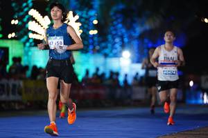 BIB: 558, 40474
                            <button type="button" onclick="openModal(15367961)" class="btn btn-primary btn-sm float-right btn-popup" data-toggle="modal" data-target=".modal-high-quality">
                        <i class="fas fa-shopping-cart"></i> Add to Cart
                    </button>
                                            <button type="button" onclick="isThisMe(15367961, true)" class="btn btn-success btn-sm float-right btn-popup btn-isme hidden" data-toggle="tooltip" data-placement="bottom" title="นี่คือรูปของคุณใช่ไหม คลิกที่นี่เพื่อเอาเข้าอัลบั้ม">
                        <i class="fas fa-plus"></i> Add to album
                    </button>
                    <button type="button" onclick="isThisMe(15367961, false)" class="btn btn-warning btn-sm float-right btn-popup btn-isnotme hidden">
                        <i class="fas fa-ban"></i> Remove from album
                    </button>