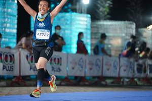 BIB: 47722
                            <button type="button" onclick="openModal(14250133)" class="btn btn-primary btn-sm float-right btn-popup" data-toggle="modal" data-target=".modal-high-quality">
                        <i class="fas fa-shopping-cart"></i> Add to Cart
                    </button>
                                            <button type="button" onclick="isThisMe(14250133, true)" class="btn btn-success btn-sm float-right btn-popup btn-isme hidden" data-toggle="tooltip" data-placement="bottom" title="นี่คือรูปของคุณใช่ไหม คลิกที่นี่เพื่อเอาเข้าอัลบั้ม">
                        <i class="fas fa-plus"></i> Add to album
                    </button>
                    <button type="button" onclick="isThisMe(14250133, false)" class="btn btn-warning btn-sm float-right btn-popup btn-isnotme hidden">
                        <i class="fas fa-ban"></i> Remove from album
                    </button>