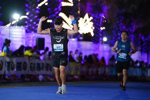 BIB: 2240
                            <button type="button" onclick="openModal(14199836)" class="btn btn-primary btn-sm float-right btn-popup" data-toggle="modal" data-target=".modal-high-quality">
                        <i class="fas fa-shopping-cart"></i> Add to Cart
                    </button>
                                            <button type="button" onclick="isThisMe(14199836, true)" class="btn btn-success btn-sm float-right btn-popup btn-isme hidden" data-toggle="tooltip" data-placement="bottom" title="นี่คือรูปของคุณใช่ไหม คลิกที่นี่เพื่อเอาเข้าอัลบั้ม">
                        <i class="fas fa-plus"></i> Add to album
                    </button>
                    <button type="button" onclick="isThisMe(14199836, false)" class="btn btn-warning btn-sm float-right btn-popup btn-isnotme hidden">
                        <i class="fas fa-ban"></i> Remove from album
                    </button>