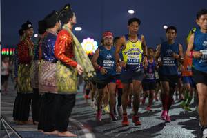 BIB: 74415, 46081, 40956
                            <button type="button" onclick="openModal(13844888)" class="btn btn-primary btn-sm float-right btn-popup" data-toggle="modal" data-target=".modal-high-quality">
                        <i class="fas fa-shopping-cart"></i> Add to Cart
                    </button>
                                            <button type="button" onclick="isThisMe(13844888, true)" class="btn btn-success btn-sm float-right btn-popup btn-isme hidden" data-toggle="tooltip" data-placement="bottom" title="นี่คือรูปของคุณใช่ไหม คลิกที่นี่เพื่อเอาเข้าอัลบั้ม">
                        <i class="fas fa-plus"></i> Add to album
                    </button>
                    <button type="button" onclick="isThisMe(13844888, false)" class="btn btn-warning btn-sm float-right btn-popup btn-isnotme hidden">
                        <i class="fas fa-ban"></i> Remove from album
                    </button>