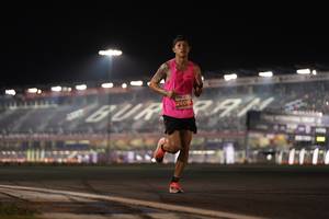 BIB: 260
                            <button type="button" onclick="openModal(13947244)" class="btn btn-primary btn-sm float-right btn-popup" data-toggle="modal" data-target=".modal-high-quality">
                        <i class="fas fa-shopping-cart"></i> Add to Cart
                    </button>
                                            <button type="button" onclick="isThisMe(13947244, true)" class="btn btn-success btn-sm float-right btn-popup btn-isme hidden" data-toggle="tooltip" data-placement="bottom" title="นี่คือรูปของคุณใช่ไหม คลิกที่นี่เพื่อเอาเข้าอัลบั้ม">
                        <i class="fas fa-plus"></i> Add to album
                    </button>
                    <button type="button" onclick="isThisMe(13947244, false)" class="btn btn-warning btn-sm float-right btn-popup btn-isnotme hidden">
                        <i class="fas fa-ban"></i> Remove from album
                    </button>