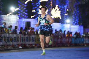 BIB: 4607
                            <button type="button" onclick="openModal(15362299)" class="btn btn-primary btn-sm float-right btn-popup" data-toggle="modal" data-target=".modal-high-quality">
                        <i class="fas fa-shopping-cart"></i> Add to Cart
                    </button>
                                            <button type="button" onclick="isThisMe(15362299, true)" class="btn btn-success btn-sm float-right btn-popup btn-isme hidden" data-toggle="tooltip" data-placement="bottom" title="นี่คือรูปของคุณใช่ไหม คลิกที่นี่เพื่อเอาเข้าอัลบั้ม">
                        <i class="fas fa-plus"></i> Add to album
                    </button>
                    <button type="button" onclick="isThisMe(15362299, false)" class="btn btn-warning btn-sm float-right btn-popup btn-isnotme hidden">
                        <i class="fas fa-ban"></i> Remove from album
                    </button>