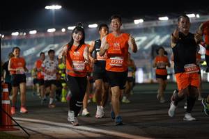 BIB: 27232, 28038, 25311
                            <button type="button" onclick="openModal(13939898)" class="btn btn-primary btn-sm float-right btn-popup" data-toggle="modal" data-target=".modal-high-quality">
                        <i class="fas fa-shopping-cart"></i> Add to Cart
                    </button>
                                            <button type="button" onclick="isThisMe(13939898, true)" class="btn btn-success btn-sm float-right btn-popup btn-isme hidden" data-toggle="tooltip" data-placement="bottom" title="นี่คือรูปของคุณใช่ไหม คลิกที่นี่เพื่อเอาเข้าอัลบั้ม">
                        <i class="fas fa-plus"></i> Add to album
                    </button>
                    <button type="button" onclick="isThisMe(13939898, false)" class="btn btn-warning btn-sm float-right btn-popup btn-isnotme hidden">
                        <i class="fas fa-ban"></i> Remove from album
                    </button>