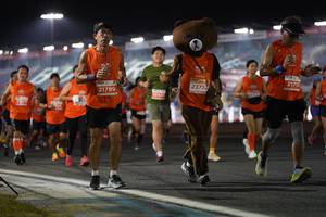 BIB: 21717, 23752, 21789
                            <button type="button" onclick="openModal(14020823)" class="btn btn-primary btn-sm float-right btn-popup" data-toggle="modal" data-target=".modal-high-quality">
                        <i class="fas fa-shopping-cart"></i> Add to Cart
                    </button>
                                            <button type="button" onclick="isThisMe(14020823, true)" class="btn btn-success btn-sm float-right btn-popup btn-isme hidden" data-toggle="tooltip" data-placement="bottom" title="นี่คือรูปของคุณใช่ไหม คลิกที่นี่เพื่อเอาเข้าอัลบั้ม">
                        <i class="fas fa-plus"></i> Add to album
                    </button>
                    <button type="button" onclick="isThisMe(14020823, false)" class="btn btn-warning btn-sm float-right btn-popup btn-isnotme hidden">
                        <i class="fas fa-ban"></i> Remove from album
                    </button>