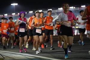 BIB: 28233, 28546, 29354, 2034
                            <button type="button" onclick="openModal(13886172)" class="btn btn-primary btn-sm float-right btn-popup" data-toggle="modal" data-target=".modal-high-quality">
                        <i class="fas fa-shopping-cart"></i> Add to Cart
                    </button>
                                            <button type="button" onclick="isThisMe(13886172, true)" class="btn btn-success btn-sm float-right btn-popup btn-isme hidden" data-toggle="tooltip" data-placement="bottom" title="นี่คือรูปของคุณใช่ไหม คลิกที่นี่เพื่อเอาเข้าอัลบั้ม">
                        <i class="fas fa-plus"></i> Add to album
                    </button>
                    <button type="button" onclick="isThisMe(13886172, false)" class="btn btn-warning btn-sm float-right btn-popup btn-isnotme hidden">
                        <i class="fas fa-ban"></i> Remove from album
                    </button>