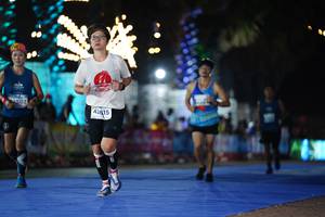 BIB: 507, 4215
                            <button type="button" onclick="openModal(14241041)" class="btn btn-primary btn-sm float-right btn-popup" data-toggle="modal" data-target=".modal-high-quality">
                        <i class="fas fa-shopping-cart"></i> Add to Cart
                    </button>
                                            <button type="button" onclick="isThisMe(14241041, true)" class="btn btn-success btn-sm float-right btn-popup btn-isme hidden" data-toggle="tooltip" data-placement="bottom" title="นี่คือรูปของคุณใช่ไหม คลิกที่นี่เพื่อเอาเข้าอัลบั้ม">
                        <i class="fas fa-plus"></i> Add to album
                    </button>
                    <button type="button" onclick="isThisMe(14241041, false)" class="btn btn-warning btn-sm float-right btn-popup btn-isnotme hidden">
                        <i class="fas fa-ban"></i> Remove from album
                    </button>