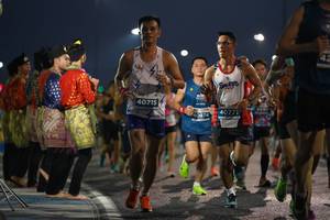 BIB: 40215, 40771, 40874
                            <button type="button" onclick="openModal(13854293)" class="btn btn-primary btn-sm float-right btn-popup" data-toggle="modal" data-target=".modal-high-quality">
                        <i class="fas fa-shopping-cart"></i> Add to Cart
                    </button>
                                            <button type="button" onclick="isThisMe(13854293, true)" class="btn btn-success btn-sm float-right btn-popup btn-isme hidden" data-toggle="tooltip" data-placement="bottom" title="นี่คือรูปของคุณใช่ไหม คลิกที่นี่เพื่อเอาเข้าอัลบั้ม">
                        <i class="fas fa-plus"></i> Add to album
                    </button>
                    <button type="button" onclick="isThisMe(13854293, false)" class="btn btn-warning btn-sm float-right btn-popup btn-isnotme hidden">
                        <i class="fas fa-ban"></i> Remove from album
                    </button>