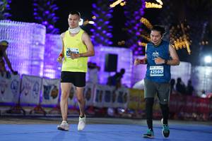 BIB: 42560
                            <button type="button" onclick="openModal(14265292)" class="btn btn-primary btn-sm float-right btn-popup" data-toggle="modal" data-target=".modal-high-quality">
                        <i class="fas fa-shopping-cart"></i> Add to Cart
                    </button>
                                            <button type="button" onclick="isThisMe(14265292, true)" class="btn btn-success btn-sm float-right btn-popup btn-isme hidden" data-toggle="tooltip" data-placement="bottom" title="นี่คือรูปของคุณใช่ไหม คลิกที่นี่เพื่อเอาเข้าอัลบั้ม">
                        <i class="fas fa-plus"></i> Add to album
                    </button>
                    <button type="button" onclick="isThisMe(14265292, false)" class="btn btn-warning btn-sm float-right btn-popup btn-isnotme hidden">
                        <i class="fas fa-ban"></i> Remove from album
                    </button>