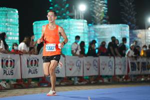 BIB: 35735
                            <button type="button" onclick="openModal(14040068)" class="btn btn-primary btn-sm float-right btn-popup" data-toggle="modal" data-target=".modal-high-quality">
                        <i class="fas fa-shopping-cart"></i> Add to Cart
                    </button>
                                            <button type="button" onclick="isThisMe(14040068, true)" class="btn btn-success btn-sm float-right btn-popup btn-isme hidden" data-toggle="tooltip" data-placement="bottom" title="นี่คือรูปของคุณใช่ไหม คลิกที่นี่เพื่อเอาเข้าอัลบั้ม">
                        <i class="fas fa-plus"></i> Add to album
                    </button>
                    <button type="button" onclick="isThisMe(14040068, false)" class="btn btn-warning btn-sm float-right btn-popup btn-isnotme hidden">
                        <i class="fas fa-ban"></i> Remove from album
                    </button>