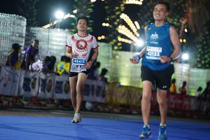 BIB: 42133, 45413
                            <button type="button" onclick="openModal(14162538)" class="btn btn-primary btn-sm float-right btn-popup" data-toggle="modal" data-target=".modal-high-quality">
                        <i class="fas fa-shopping-cart"></i> Add to Cart
                    </button>
                                            <button type="button" onclick="isThisMe(14162538, true)" class="btn btn-success btn-sm float-right btn-popup btn-isme hidden" data-toggle="tooltip" data-placement="bottom" title="นี่คือรูปของคุณใช่ไหม คลิกที่นี่เพื่อเอาเข้าอัลบั้ม">
                        <i class="fas fa-plus"></i> Add to album
                    </button>
                    <button type="button" onclick="isThisMe(14162538, false)" class="btn btn-warning btn-sm float-right btn-popup btn-isnotme hidden">
                        <i class="fas fa-ban"></i> Remove from album
                    </button>