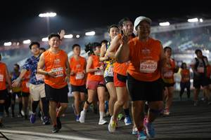 BIB: 2892, 2275, 29405
                            <button type="button" onclick="openModal(13942928)" class="btn btn-primary btn-sm float-right btn-popup" data-toggle="modal" data-target=".modal-high-quality">
                        <i class="fas fa-shopping-cart"></i> Add to Cart
                    </button>
                                            <button type="button" onclick="isThisMe(13942928, true)" class="btn btn-success btn-sm float-right btn-popup btn-isme hidden" data-toggle="tooltip" data-placement="bottom" title="นี่คือรูปของคุณใช่ไหม คลิกที่นี่เพื่อเอาเข้าอัลบั้ม">
                        <i class="fas fa-plus"></i> Add to album
                    </button>
                    <button type="button" onclick="isThisMe(13942928, false)" class="btn btn-warning btn-sm float-right btn-popup btn-isnotme hidden">
                        <i class="fas fa-ban"></i> Remove from album
                    </button>