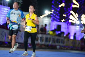 BIB: 2023, 41381
                            <button type="button" onclick="openModal(14136146)" class="btn btn-primary btn-sm float-right btn-popup" data-toggle="modal" data-target=".modal-high-quality">
                        <i class="fas fa-shopping-cart"></i> Add to Cart
                    </button>
                                            <button type="button" onclick="isThisMe(14136146, true)" class="btn btn-success btn-sm float-right btn-popup btn-isme hidden" data-toggle="tooltip" data-placement="bottom" title="นี่คือรูปของคุณใช่ไหม คลิกที่นี่เพื่อเอาเข้าอัลบั้ม">
                        <i class="fas fa-plus"></i> Add to album
                    </button>
                    <button type="button" onclick="isThisMe(14136146, false)" class="btn btn-warning btn-sm float-right btn-popup btn-isnotme hidden">
                        <i class="fas fa-ban"></i> Remove from album
                    </button>