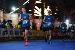 BIB: 456, 41601
                            <button type="button" onclick="openModal(14217513)" class="btn btn-primary btn-sm float-right btn-popup" data-toggle="modal" data-target=".modal-high-quality">
                        <i class="fas fa-shopping-cart"></i> Add to Cart
                    </button>
                                            <button type="button" onclick="isThisMe(14217513, true)" class="btn btn-success btn-sm float-right btn-popup btn-isme hidden" data-toggle="tooltip" data-placement="bottom" title="นี่คือรูปของคุณใช่ไหม คลิกที่นี่เพื่อเอาเข้าอัลบั้ม">
                        <i class="fas fa-plus"></i> Add to album
                    </button>
                    <button type="button" onclick="isThisMe(14217513, false)" class="btn btn-warning btn-sm float-right btn-popup btn-isnotme hidden">
                        <i class="fas fa-ban"></i> Remove from album
                    </button>