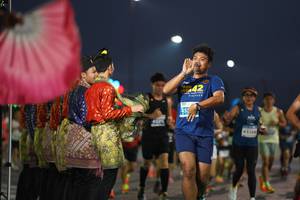 BIB: 455, 43280
                            <button type="button" onclick="openModal(13852198)" class="btn btn-primary btn-sm float-right btn-popup" data-toggle="modal" data-target=".modal-high-quality">
                        <i class="fas fa-shopping-cart"></i> Add to Cart
                    </button>
                                            <button type="button" onclick="isThisMe(13852198, true)" class="btn btn-success btn-sm float-right btn-popup btn-isme hidden" data-toggle="tooltip" data-placement="bottom" title="นี่คือรูปของคุณใช่ไหม คลิกที่นี่เพื่อเอาเข้าอัลบั้ม">
                        <i class="fas fa-plus"></i> Add to album
                    </button>
                    <button type="button" onclick="isThisMe(13852198, false)" class="btn btn-warning btn-sm float-right btn-popup btn-isnotme hidden">
                        <i class="fas fa-ban"></i> Remove from album
                    </button>