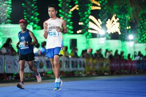 BIB: 4677, 414
                            <button type="button" onclick="openModal(14070179)" class="btn btn-primary btn-sm float-right btn-popup" data-toggle="modal" data-target=".modal-high-quality">
                        <i class="fas fa-shopping-cart"></i> Add to Cart
                    </button>
                                            <button type="button" onclick="isThisMe(14070179, true)" class="btn btn-success btn-sm float-right btn-popup btn-isme hidden" data-toggle="tooltip" data-placement="bottom" title="นี่คือรูปของคุณใช่ไหม คลิกที่นี่เพื่อเอาเข้าอัลบั้ม">
                        <i class="fas fa-plus"></i> Add to album
                    </button>
                    <button type="button" onclick="isThisMe(14070179, false)" class="btn btn-warning btn-sm float-right btn-popup btn-isnotme hidden">
                        <i class="fas fa-ban"></i> Remove from album
                    </button>