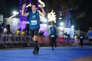 BIB: 41460
                            <button type="button" onclick="openModal(14236637)" class="btn btn-primary btn-sm float-right btn-popup" data-toggle="modal" data-target=".modal-high-quality">
                        <i class="fas fa-shopping-cart"></i> Add to Cart
                    </button>
                                            <button type="button" onclick="isThisMe(14236637, true)" class="btn btn-success btn-sm float-right btn-popup btn-isme hidden" data-toggle="tooltip" data-placement="bottom" title="นี่คือรูปของคุณใช่ไหม คลิกที่นี่เพื่อเอาเข้าอัลบั้ม">
                        <i class="fas fa-plus"></i> Add to album
                    </button>
                    <button type="button" onclick="isThisMe(14236637, false)" class="btn btn-warning btn-sm float-right btn-popup btn-isnotme hidden">
                        <i class="fas fa-ban"></i> Remove from album
                    </button>