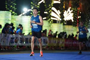 BIB: 40910
                            <button type="button" onclick="openModal(14129128)" class="btn btn-primary btn-sm float-right btn-popup" data-toggle="modal" data-target=".modal-high-quality">
                        <i class="fas fa-shopping-cart"></i> Add to Cart
                    </button>
                                            <button type="button" onclick="isThisMe(14129128, true)" class="btn btn-success btn-sm float-right btn-popup btn-isme hidden" data-toggle="tooltip" data-placement="bottom" title="นี่คือรูปของคุณใช่ไหม คลิกที่นี่เพื่อเอาเข้าอัลบั้ม">
                        <i class="fas fa-plus"></i> Add to album
                    </button>
                    <button type="button" onclick="isThisMe(14129128, false)" class="btn btn-warning btn-sm float-right btn-popup btn-isnotme hidden">
                        <i class="fas fa-ban"></i> Remove from album
                    </button>