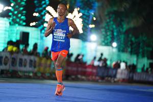 BIB: 40597
                            <button type="button" onclick="openModal(14148885)" class="btn btn-primary btn-sm float-right btn-popup" data-toggle="modal" data-target=".modal-high-quality">
                        <i class="fas fa-shopping-cart"></i> Add to Cart
                    </button>
                                            <button type="button" onclick="isThisMe(14148885, true)" class="btn btn-success btn-sm float-right btn-popup btn-isme hidden" data-toggle="tooltip" data-placement="bottom" title="นี่คือรูปของคุณใช่ไหม คลิกที่นี่เพื่อเอาเข้าอัลบั้ม">
                        <i class="fas fa-plus"></i> Add to album
                    </button>
                    <button type="button" onclick="isThisMe(14148885, false)" class="btn btn-warning btn-sm float-right btn-popup btn-isnotme hidden">
                        <i class="fas fa-ban"></i> Remove from album
                    </button>