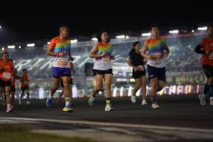 BIB: 25191, 29609, 22007
                            <button type="button" onclick="openModal(13871634)" class="btn btn-primary btn-sm float-right btn-popup" data-toggle="modal" data-target=".modal-high-quality">
                        <i class="fas fa-shopping-cart"></i> Add to Cart
                    </button>
                                            <button type="button" onclick="isThisMe(13871634, true)" class="btn btn-success btn-sm float-right btn-popup btn-isme hidden" data-toggle="tooltip" data-placement="bottom" title="นี่คือรูปของคุณใช่ไหม คลิกที่นี่เพื่อเอาเข้าอัลบั้ม">
                        <i class="fas fa-plus"></i> Add to album
                    </button>
                    <button type="button" onclick="isThisMe(13871634, false)" class="btn btn-warning btn-sm float-right btn-popup btn-isnotme hidden">
                        <i class="fas fa-ban"></i> Remove from album
                    </button>