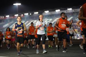 BIB: 22412, 28825, 5549, 36364
                            <button type="button" onclick="openModal(13969381)" class="btn btn-primary btn-sm float-right btn-popup" data-toggle="modal" data-target=".modal-high-quality">
                        <i class="fas fa-shopping-cart"></i> Add to Cart
                    </button>
                                            <button type="button" onclick="isThisMe(13969381, true)" class="btn btn-success btn-sm float-right btn-popup btn-isme hidden" data-toggle="tooltip" data-placement="bottom" title="นี่คือรูปของคุณใช่ไหม คลิกที่นี่เพื่อเอาเข้าอัลบั้ม">
                        <i class="fas fa-plus"></i> Add to album
                    </button>
                    <button type="button" onclick="isThisMe(13969381, false)" class="btn btn-warning btn-sm float-right btn-popup btn-isnotme hidden">
                        <i class="fas fa-ban"></i> Remove from album
                    </button>