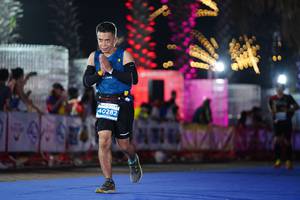 BIB: 40282
                            <button type="button" onclick="openModal(14241581)" class="btn btn-primary btn-sm float-right btn-popup" data-toggle="modal" data-target=".modal-high-quality">
                        <i class="fas fa-shopping-cart"></i> Add to Cart
                    </button>
                                            <button type="button" onclick="isThisMe(14241581, true)" class="btn btn-success btn-sm float-right btn-popup btn-isme hidden" data-toggle="tooltip" data-placement="bottom" title="นี่คือรูปของคุณใช่ไหม คลิกที่นี่เพื่อเอาเข้าอัลบั้ม">
                        <i class="fas fa-plus"></i> Add to album
                    </button>
                    <button type="button" onclick="isThisMe(14241581, false)" class="btn btn-warning btn-sm float-right btn-popup btn-isnotme hidden">
                        <i class="fas fa-ban"></i> Remove from album
                    </button>