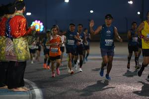 BIB: 4400, 45992, 42027
                            <button type="button" onclick="openModal(13848367)" class="btn btn-primary btn-sm float-right btn-popup" data-toggle="modal" data-target=".modal-high-quality">
                        <i class="fas fa-shopping-cart"></i> Add to Cart
                    </button>
                                            <button type="button" onclick="isThisMe(13848367, true)" class="btn btn-success btn-sm float-right btn-popup btn-isme hidden" data-toggle="tooltip" data-placement="bottom" title="นี่คือรูปของคุณใช่ไหม คลิกที่นี่เพื่อเอาเข้าอัลบั้ม">
                        <i class="fas fa-plus"></i> Add to album
                    </button>
                    <button type="button" onclick="isThisMe(13848367, false)" class="btn btn-warning btn-sm float-right btn-popup btn-isnotme hidden">
                        <i class="fas fa-ban"></i> Remove from album
                    </button>