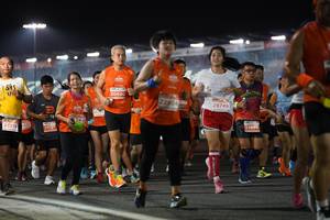 BIB: 20680, 22904, 29749, 344, 23214, 27085
                            <button type="button" onclick="openModal(14043760)" class="btn btn-primary btn-sm float-right btn-popup" data-toggle="modal" data-target=".modal-high-quality">
                        <i class="fas fa-shopping-cart"></i> Add to Cart
                    </button>
                                            <button type="button" onclick="isThisMe(14043760, true)" class="btn btn-success btn-sm float-right btn-popup btn-isme hidden" data-toggle="tooltip" data-placement="bottom" title="นี่คือรูปของคุณใช่ไหม คลิกที่นี่เพื่อเอาเข้าอัลบั้ม">
                        <i class="fas fa-plus"></i> Add to album
                    </button>
                    <button type="button" onclick="isThisMe(14043760, false)" class="btn btn-warning btn-sm float-right btn-popup btn-isnotme hidden">
                        <i class="fas fa-ban"></i> Remove from album
                    </button>