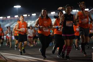 BIB: 27870, 73224, 2250
                            <button type="button" onclick="openModal(14043009)" class="btn btn-primary btn-sm float-right btn-popup" data-toggle="modal" data-target=".modal-high-quality">
                        <i class="fas fa-shopping-cart"></i> Add to Cart
                    </button>
                                            <button type="button" onclick="isThisMe(14043009, true)" class="btn btn-success btn-sm float-right btn-popup btn-isme hidden" data-toggle="tooltip" data-placement="bottom" title="นี่คือรูปของคุณใช่ไหม คลิกที่นี่เพื่อเอาเข้าอัลบั้ม">
                        <i class="fas fa-plus"></i> Add to album
                    </button>
                    <button type="button" onclick="isThisMe(14043009, false)" class="btn btn-warning btn-sm float-right btn-popup btn-isnotme hidden">
                        <i class="fas fa-ban"></i> Remove from album
                    </button>