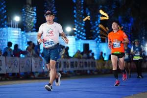 BIB: 42214, 41425
                            <button type="button" onclick="openModal(14192372)" class="btn btn-primary btn-sm float-right btn-popup" data-toggle="modal" data-target=".modal-high-quality">
                        <i class="fas fa-shopping-cart"></i> Add to Cart
                    </button>
                                            <button type="button" onclick="isThisMe(14192372, true)" class="btn btn-success btn-sm float-right btn-popup btn-isme hidden" data-toggle="tooltip" data-placement="bottom" title="นี่คือรูปของคุณใช่ไหม คลิกที่นี่เพื่อเอาเข้าอัลบั้ม">
                        <i class="fas fa-plus"></i> Add to album
                    </button>
                    <button type="button" onclick="isThisMe(14192372, false)" class="btn btn-warning btn-sm float-right btn-popup btn-isnotme hidden">
                        <i class="fas fa-ban"></i> Remove from album
                    </button>